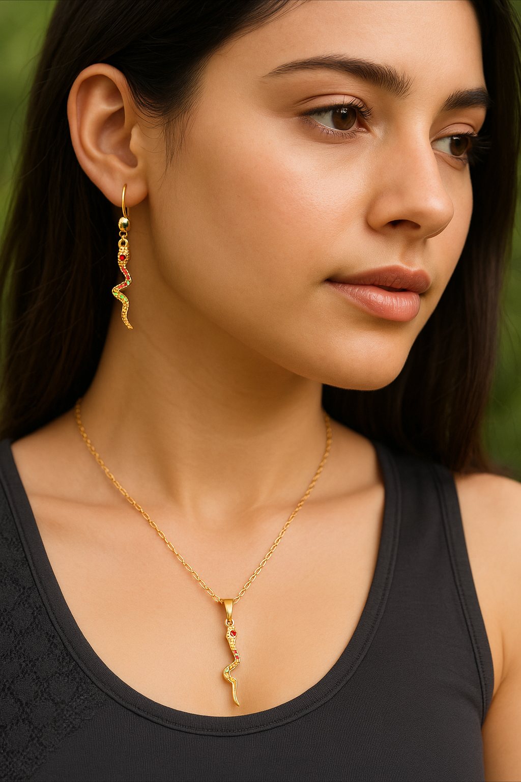 Snake Design Pendant Set